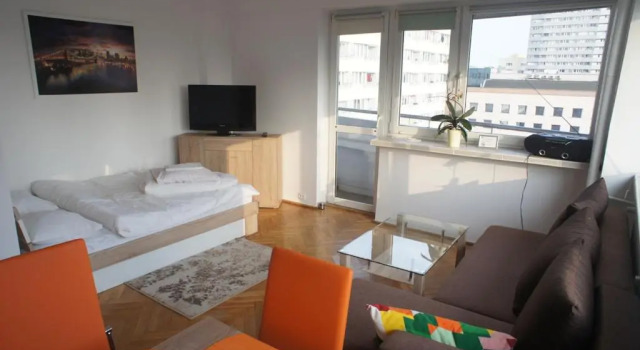 Студия с балконом bonApartments