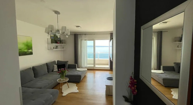 Апартаменты Luxury Superior Four Star Apartment