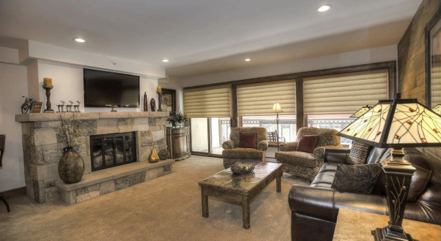 Montaneros in Vail, Забронировать Апарт-отель Отели Вейл с бассейном, Бассейн