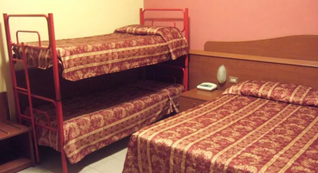 Четырёхместный номер Standard Hotel Innocenti
