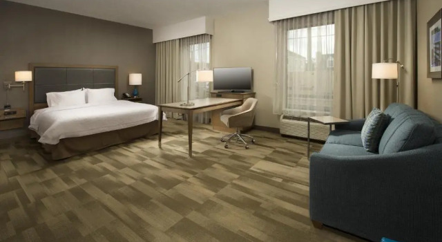Люкс Hampton Inn & Suites Baltimore North/Timonium, MD