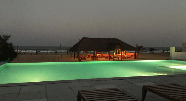 Silversands Beach Resort, Забронировать Курортный отель Отели штата Тамилнада с бассейном, Бассейн