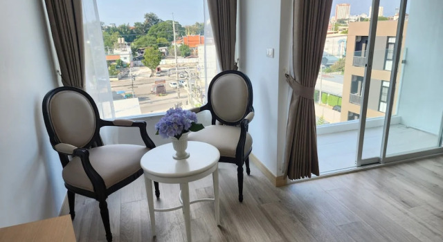 Люкс с балконом Arsh Boutique Hotel