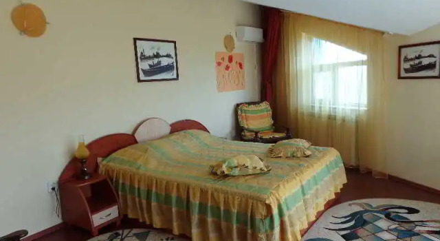 Sunrise 3, Varaa Hotelli Crisan Tulcea