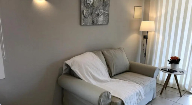 Apartament Neàpolis 2
