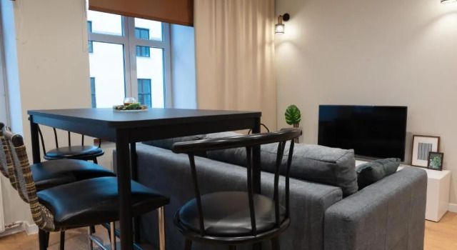 Friends and Family Vacation Apartments, Rezerwuj Apartament Hotele w Riga z parkingiem, Parking