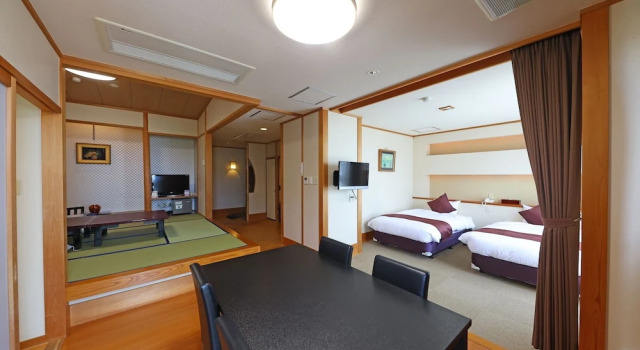 Номер Deluxe Resort Hills Toyohama Soranokaze