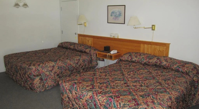 Bonanza Gold Motel, Boek Motel Dawson City Yukon