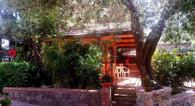 Cala Blanca Resort, Book Hotel Hoteller i Cilento Coast med parkering, Parkering