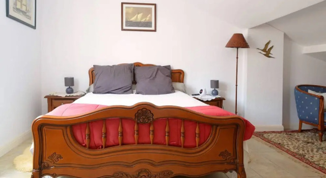 Béziers Studio Terrasse, Забронировать Отель Отели Безье с парковкой, рядом с Девять шлюзов Фонсеран, Парковка