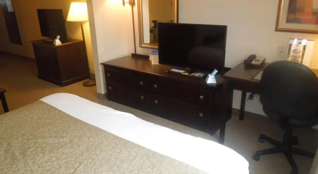 Номер Standard Best Western Danville Inn