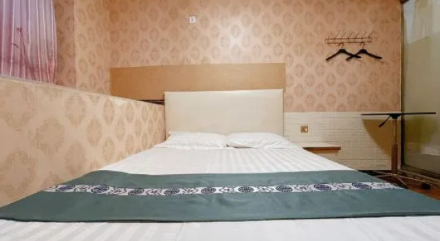 Номер Standard Classic Clock Hotel (Harbin Beixin Branch)