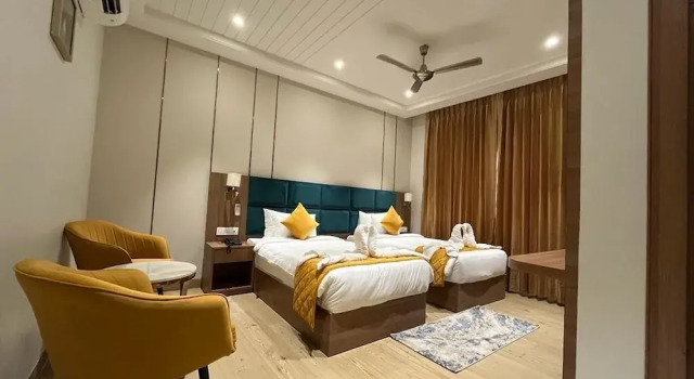 Двухместный номер Executive c 1 комнатой Hotel Three Seasons