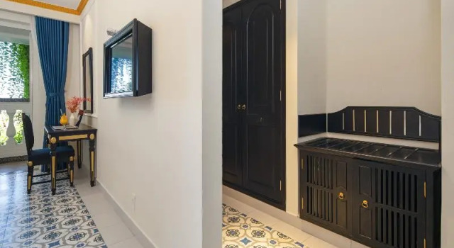 Четырёхместный семейный номер Standard с балконом Hoi An Blue Sky Boutique Hotel & Spa