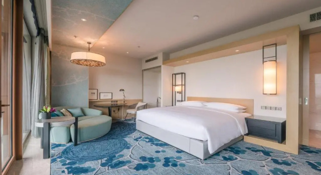 Двухместный номер Deluxe с видом на окрестности Renaissance Suzhou Taihu Lake Hotel