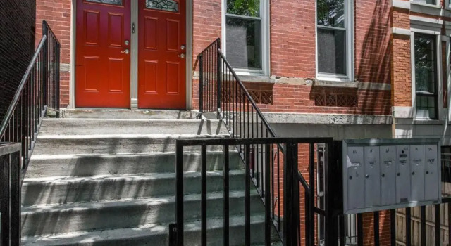 ✪ Cozy 1 Bedroom close to Downtown Chicago ✪, Забронировать Отель Чикаго Большой Чикаго, рядом с Polish Museum of America