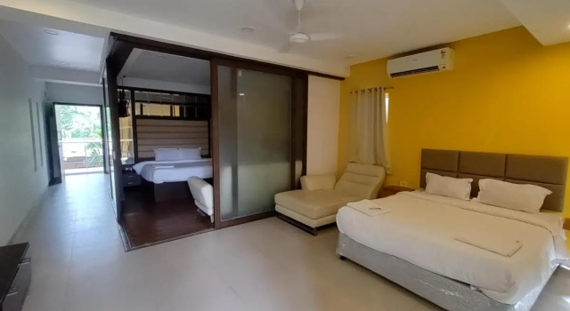 Casa Legend Waves - Calangute - Goa, Prenota Hotel Candolim 