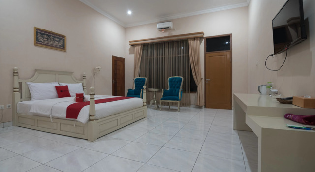 RedDoorz Premium @ Kahai Beach Lampung, Book Hotel Waymuli West Java