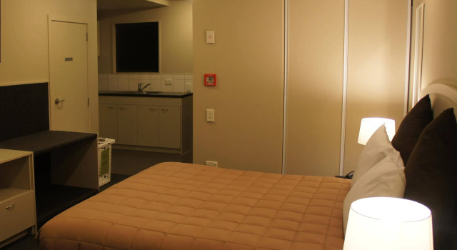 Azena Motels, Забронировать Мотель Отели Edgeware с парковкой, Парковка