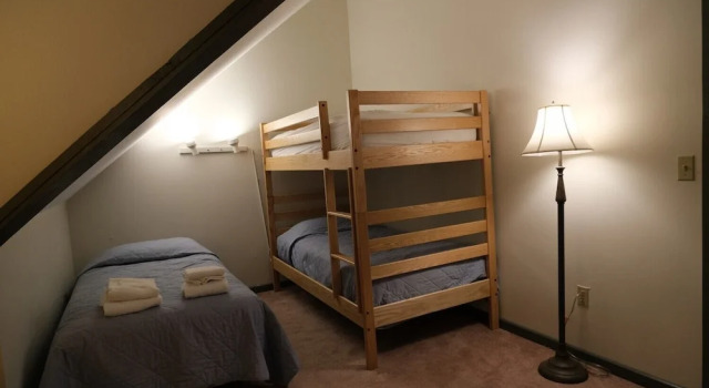 Ski in & out Spruce Glen Townhomes on Great Eastern Trail