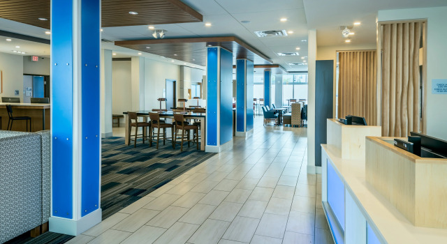 Holiday Inn Express & Suites - Medford by IHG, Prenota Hotel Hotel SPA a Oregon, SPA