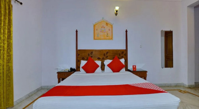 Sterling Jaisinghgarh Udaipur, Забронировать Курортный отель Отели штата Раджастхана с завтраком, Завтраки