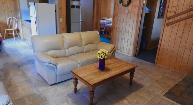 Foothills Lodge and Cabins, Rezerwuj Hotel Hotele w South Fork z parkingiem, Parking