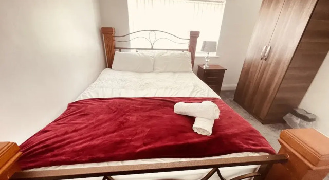 Charming 3 bed Holiday House in Birmingham, Varaa Hotelli Holly Lane West Midlands