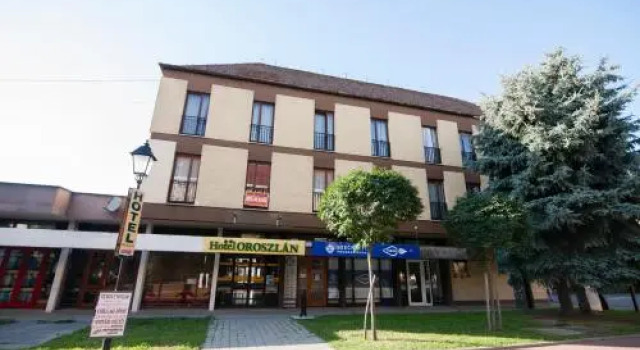 Hotel Oroszlán, Varaa Hotelli Szigetvar Baranya