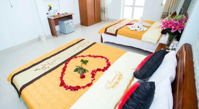 Cat Ba Golden Holiday Hotel, Забронировать Отель Отели Кат-Ба с завтраком, Завтраки
