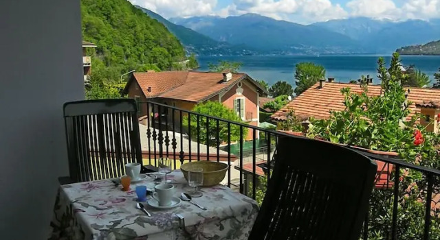 Студия с балконом Residence Garden