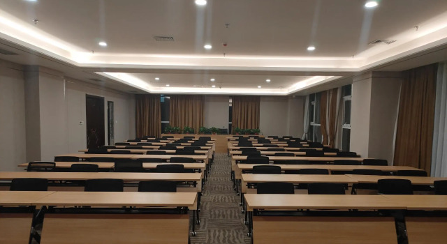 Hanting Hotel Zhengzhou Zhengdong Xin District Zhongzhou Avenue, Rezervovat Hotel Čeng-čou Henan