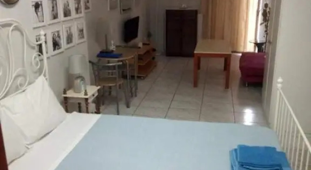 Awesome studio, 5 mins to beach, cafe, old town, Забронировать Отель Ретимнон Центральный Крит