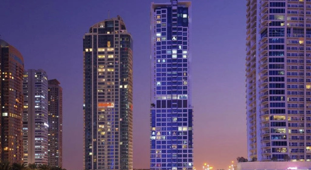 Mövenpick Jumeirah Lakes Towers Hotel
