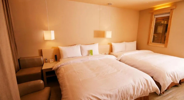 Четырёхместный номер Standard с видом на гавань Kindness Hotel Glory Pier