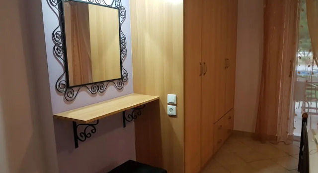 Семейные апартаменты с балконом Marathon Studios & Apartments