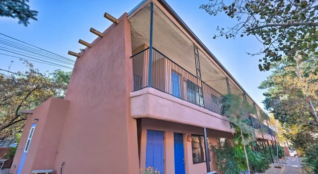 Santa Fe Bungalow ~ 2 Mi to Downtown!, Varaa Huoneisto Santa Fe New Mexico