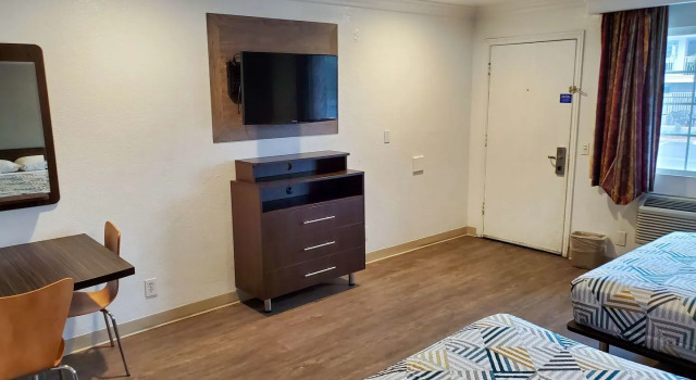 Studio 6 National City, CA - Naval Base San Diego