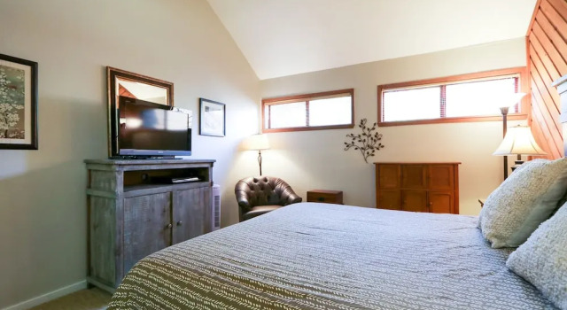 Aspen Creek #306 1 Bedroom Condo by RedAwning, Prenota Appartamento Hotel a Mammoth con piscina, Piscina