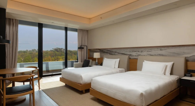 Двухместный номер Deluxe с балконом и с видом на сад LN Garden Hotel Nansha Guangzhou
