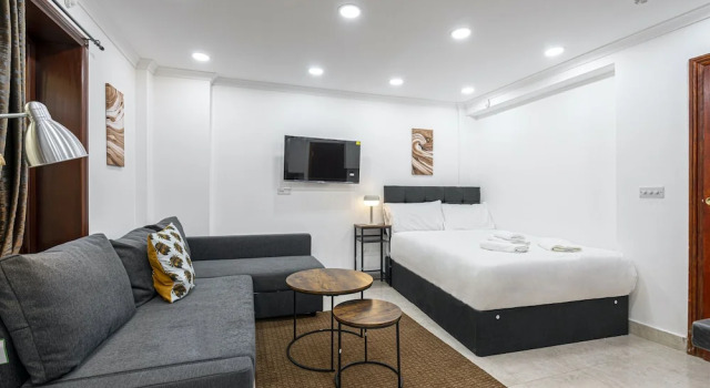 Студия Superior Kensington Olympia