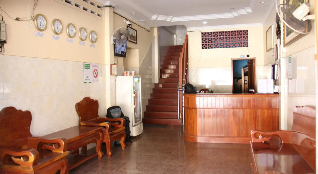 Kim Guesthouse, Buchen Sie Pension Prampir Makara 
