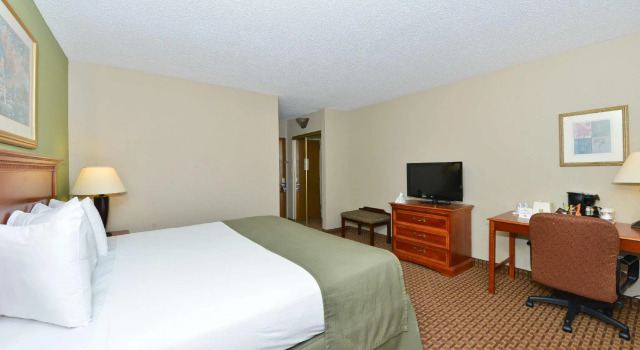 Двухместный номер Standard Best Western Raleigh North-Downtown