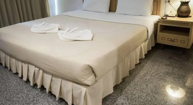 Двухместный номер Standard с балконом Maneerote Hotel