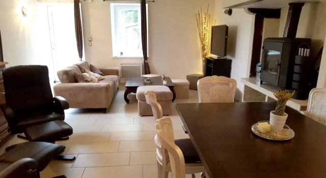 House With 3 Bedrooms In Saint Pere With Furnished Garden And Wifi 15 Km From The Beach, Rezerwuj Hotel  