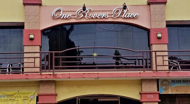 One Rover's Place, Prenota Hotel Città di Puerto Princesa 