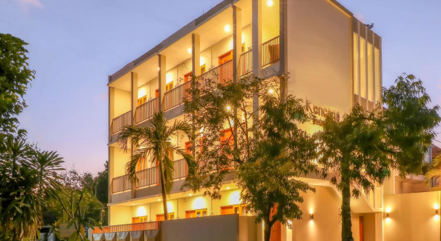OYO 1200 Kencana Residence, Prenota Hotel Hotel a Bali con parcheggio, Parcheggio