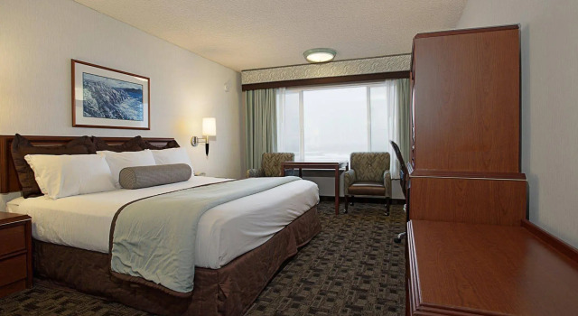 Seagrass Oceanfront Inn, Забронировать Отель Отели Ньюпорт 3 звезды, 3*