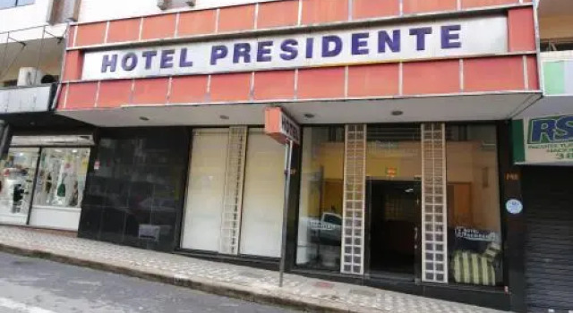 Hotel Presidente, Забронировать Отель Ипатинга 