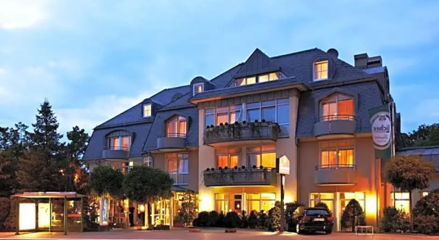 Tandreas Hotel & Restaurant, Забронировать Отель Гизен 
